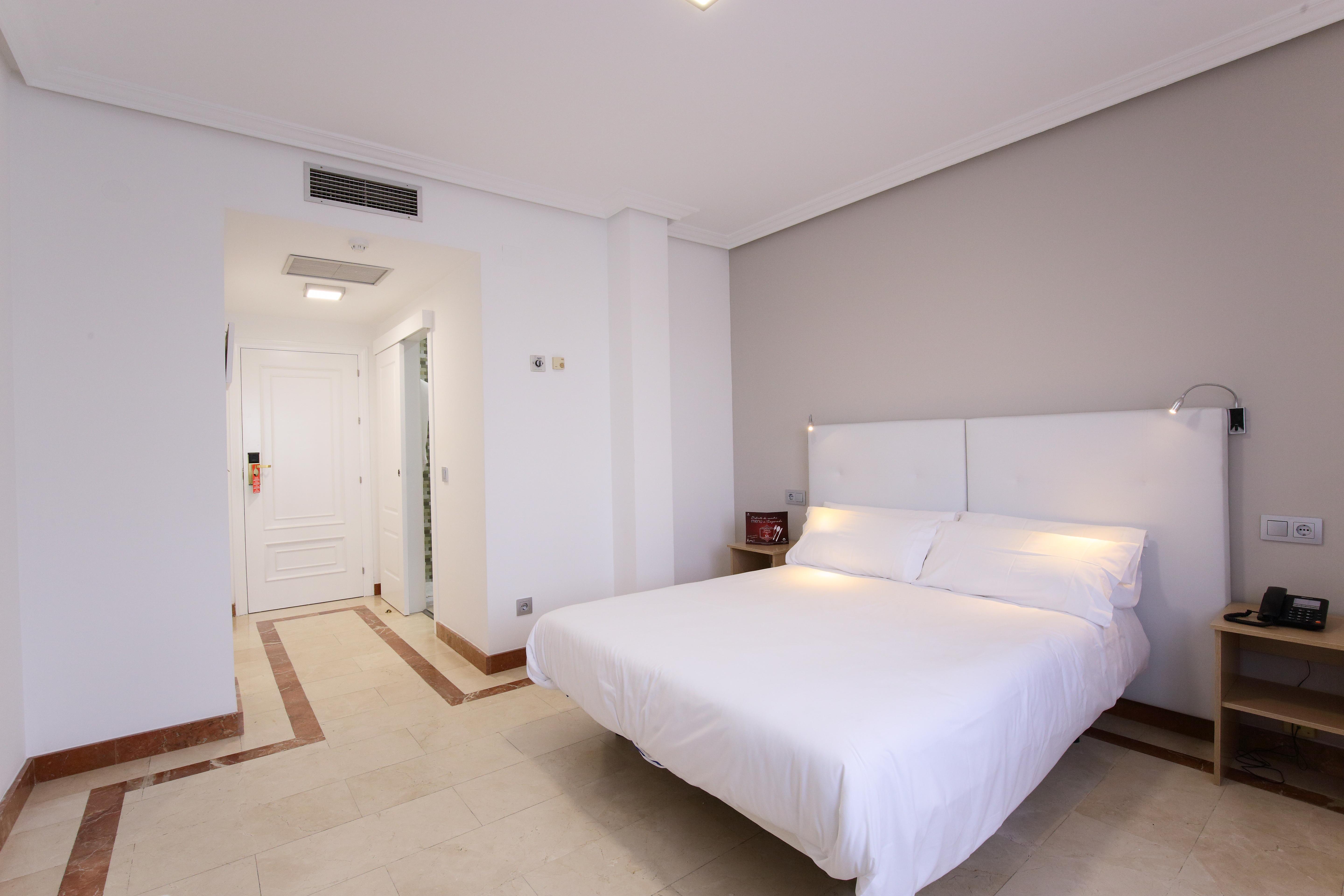Hospedium Hotel Castilla Torrijos Eksteriør billede