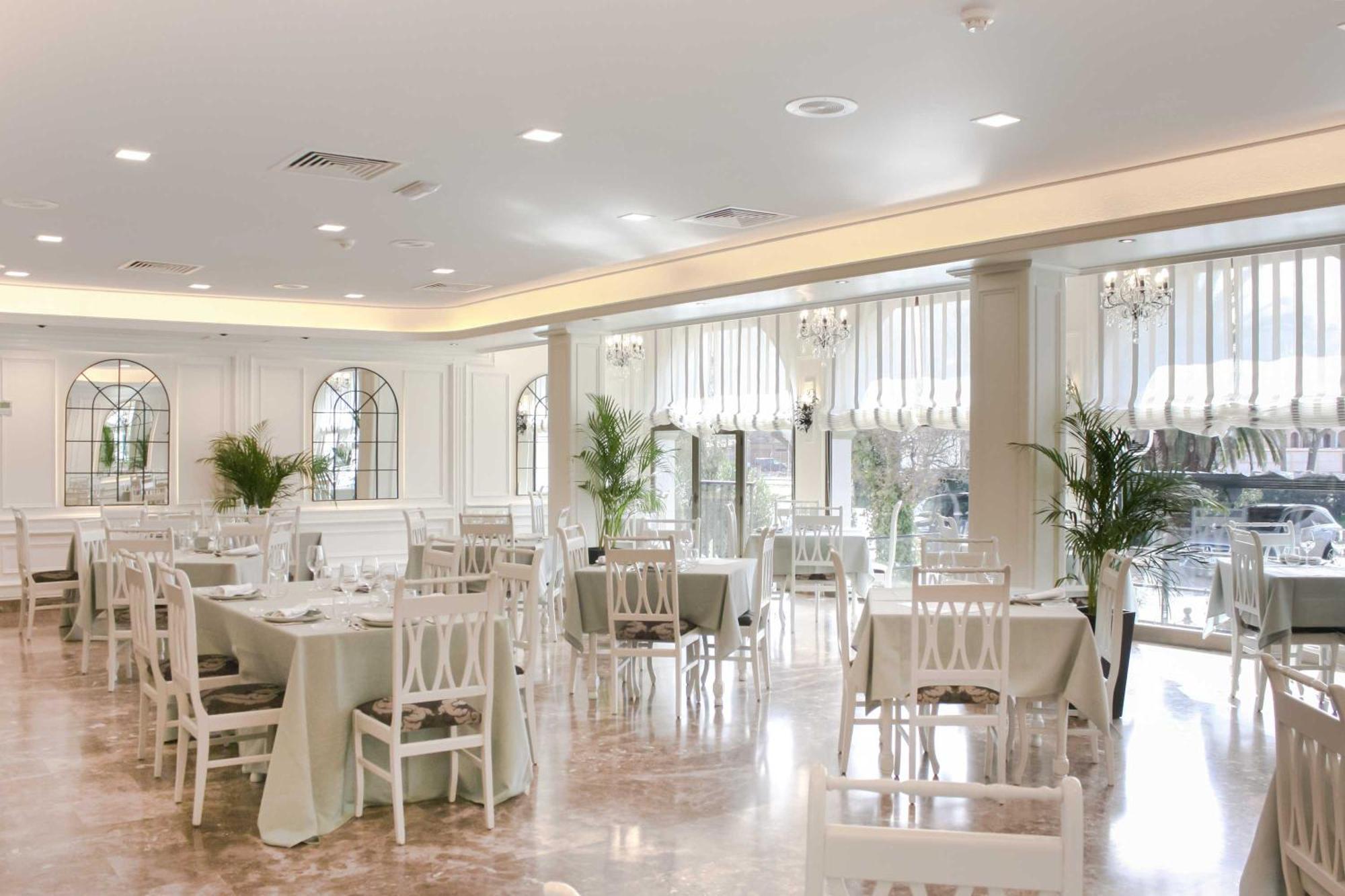 Hospedium Hotel Castilla Torrijos Eksteriør billede